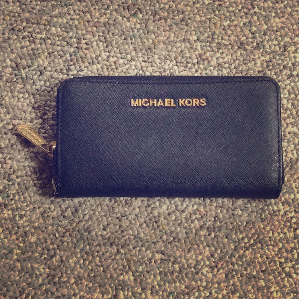 Michael Kors wallet